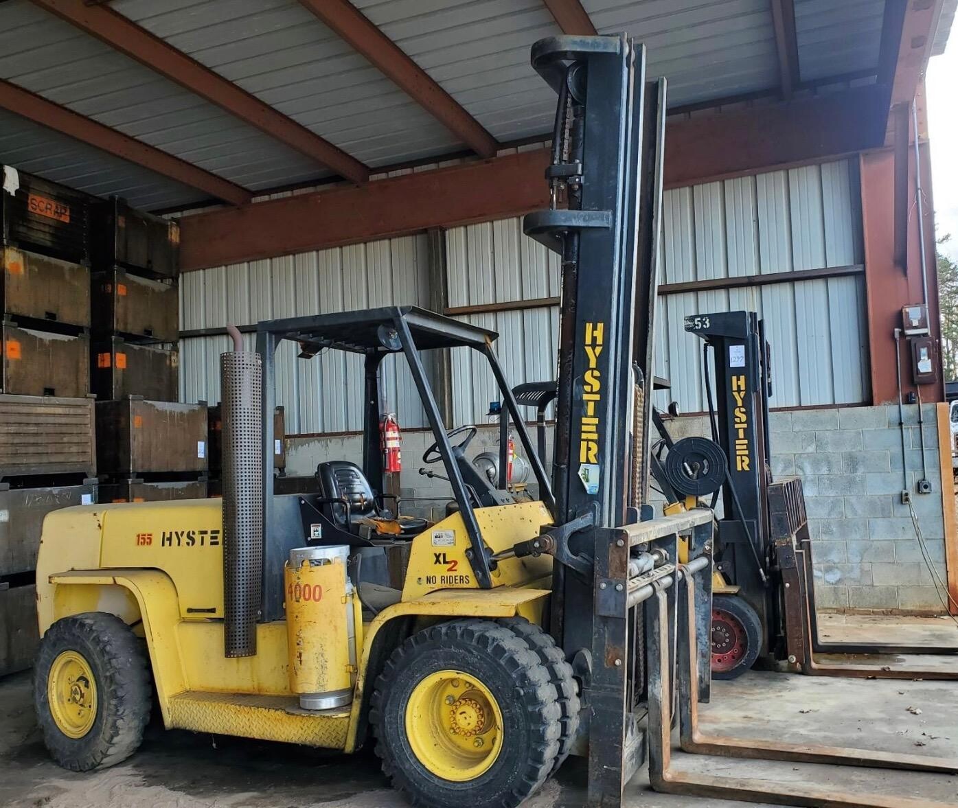 15,500 lb Hyster Air Tire Forklift For Sale