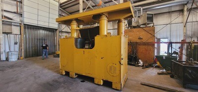 400 Ton Riggers MFG Hydraulic Gantry For Sale