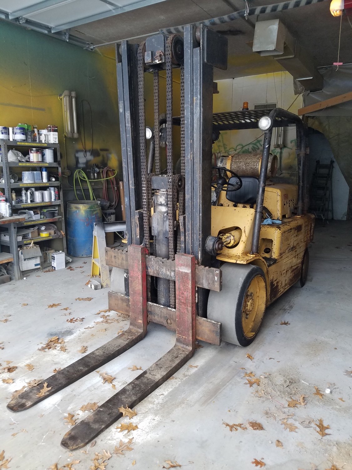 15,000lb. Capacity Hyster 150 Forklift For Sale