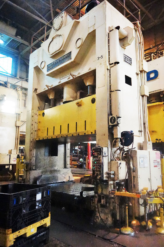 600 Ton Press For Sale USI Clearing Press