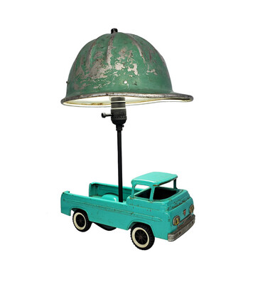 Vintage Green Nylint Ford Econoline pickup lamp