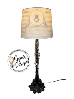 Clarinet lamp
