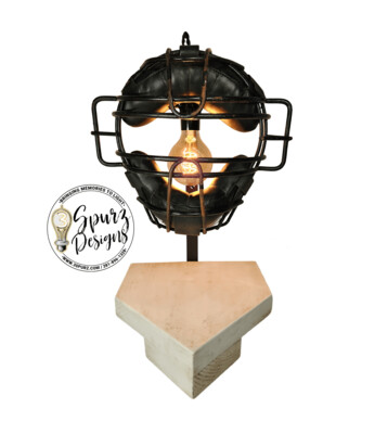Catchers mask lamp