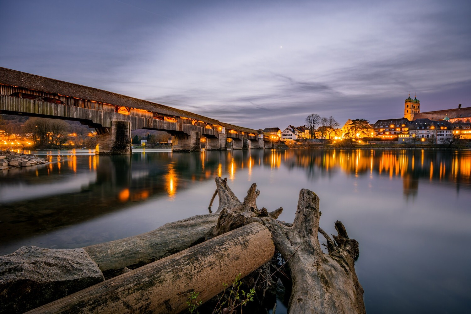 Holzbrücke Stein Säckingen - Bad Säckingen mit Fridolinsmünster und Rhein