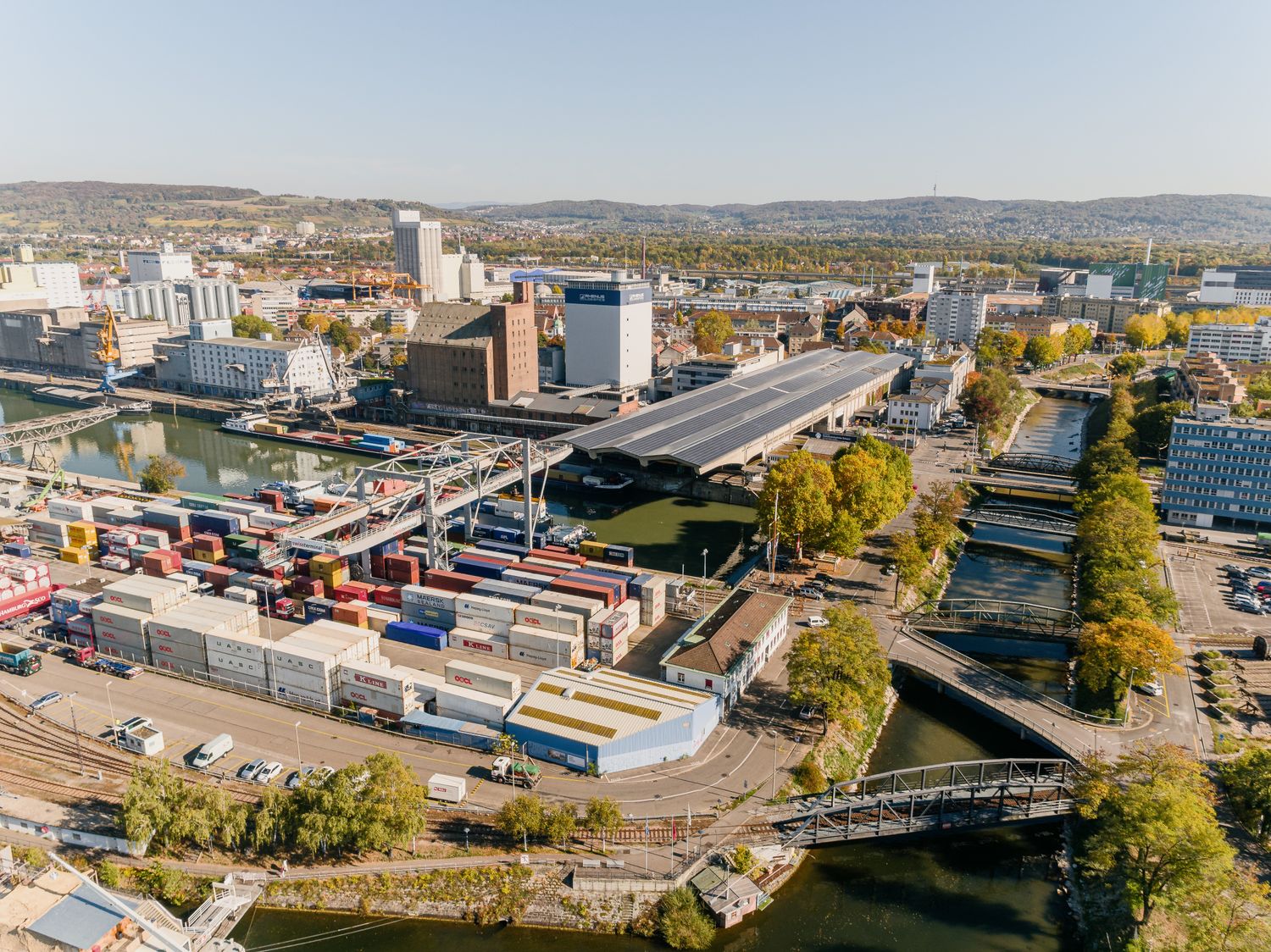 Luftaufnahme Basel Hafen Kleinhüningen