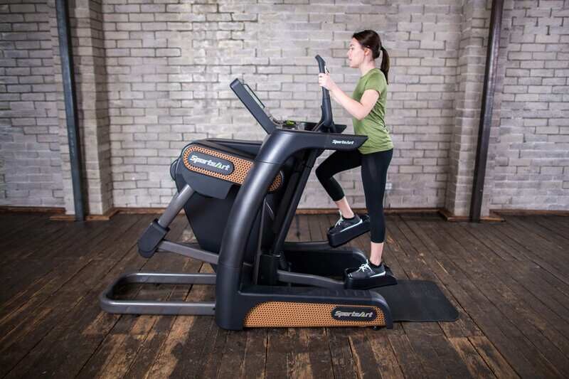 SportsArt SENZA™ VERSO Cross Trainer