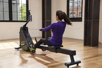 SportsArt STATUS ECO-POWR™ Rower
