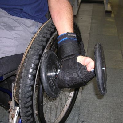 Gripping aids &amp; Attachments