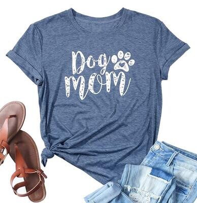 Dog mom graphic T-shirt