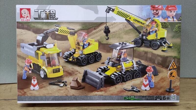 SLUBAN - B0810 Construction Set SLUBAN - B0810 Construction Set