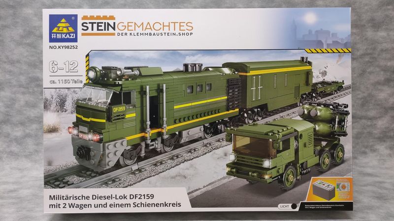 Kazi - 98252 - Militärische Diesel-Lok DF2159 Kazi - 98252 - Militärische Diesel-Lok DF2159