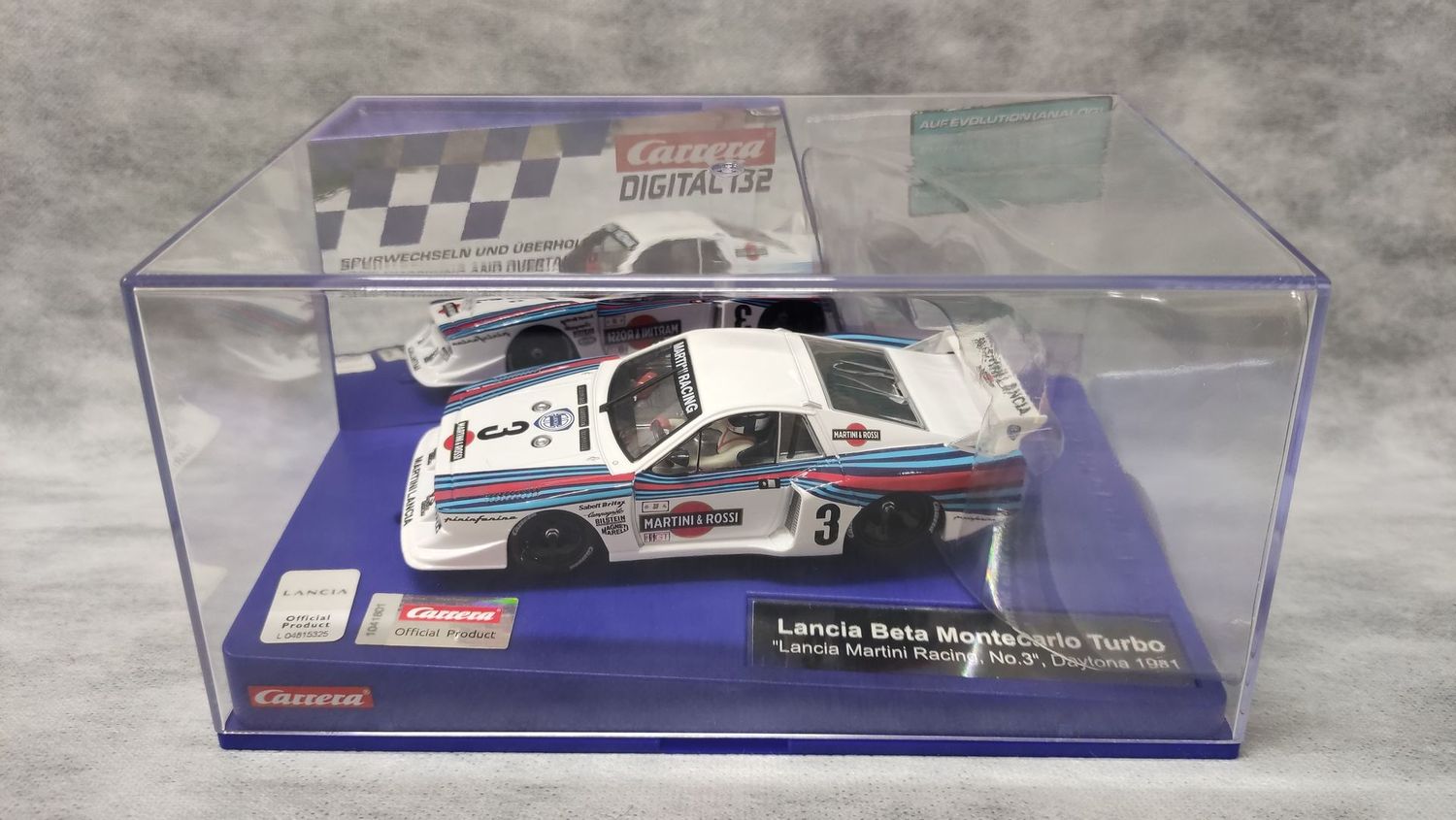 Carrera Digital 132 - 20031065 - Lancia Beta Montecarlo Turbo “Lancia Martini Racing, No.3“ Daytona 1981