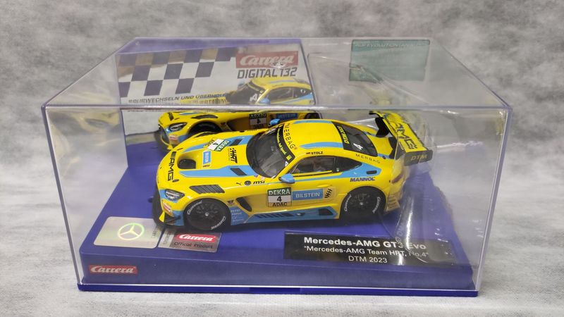 Carrera Digital 132 - 20032014 - Mercedes-AMG GT3 Evo “Mercedes-AMG Team HRT, No.4“