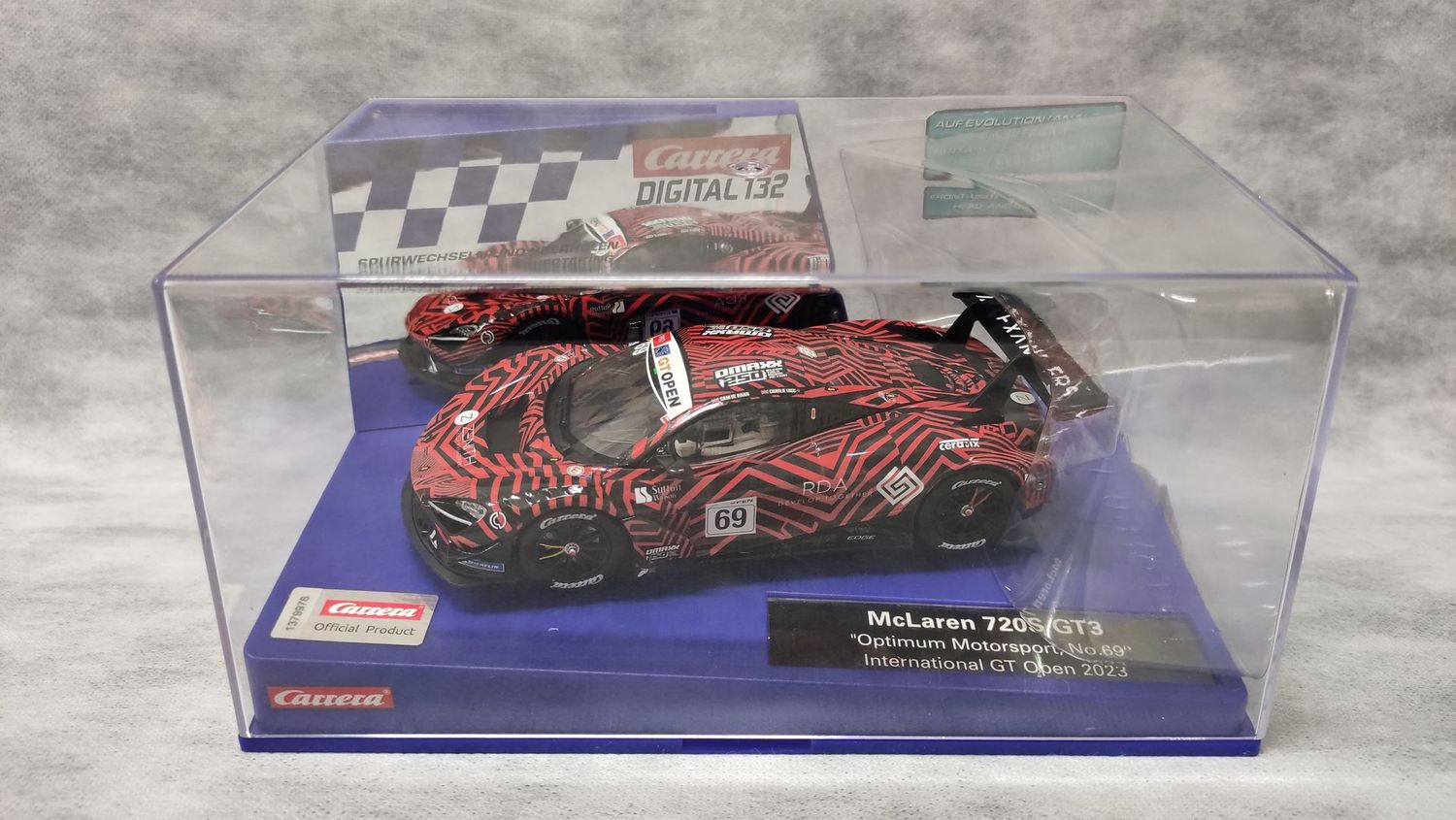 Carrera Digital 132 - 20032020 - McLaren 720S GT3 “Optimum Motorsport, No.69“