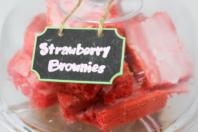 Blondies (Strawberry) 12ct