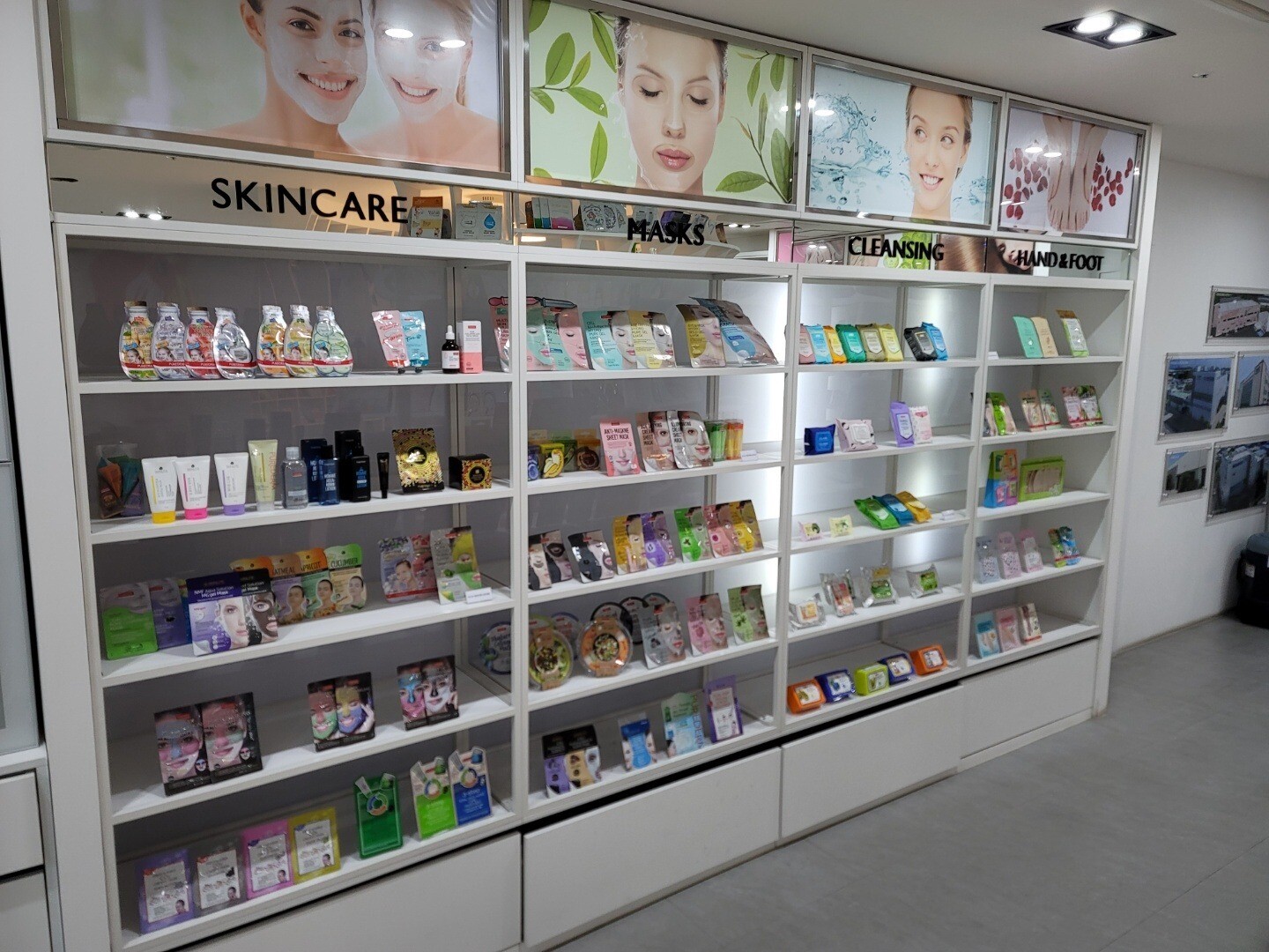 Display Rack Model 1