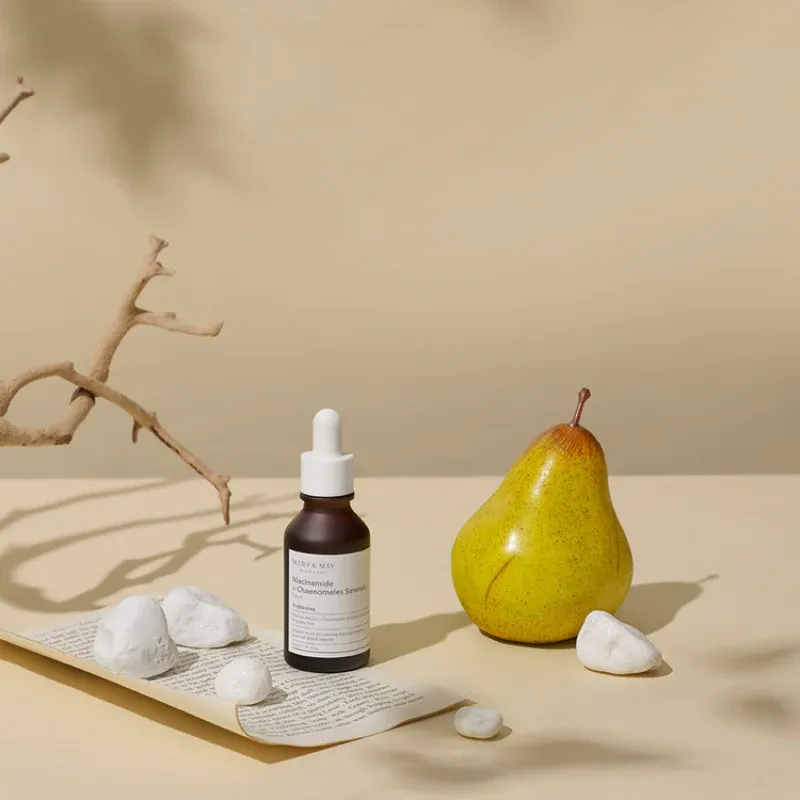 MARY &amp; MAY Niacinamide + Chaenomeles Sinensis Serum