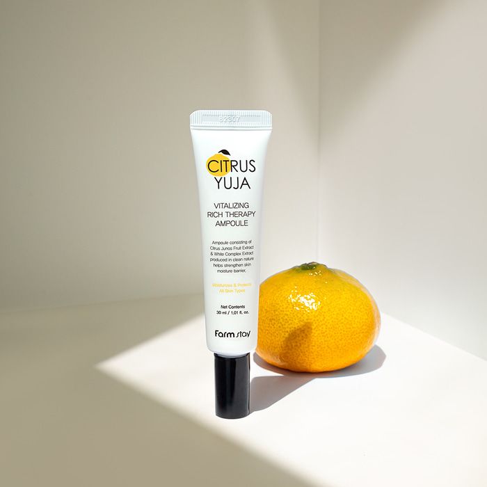 Farmstay Citrus Yuja Vitalizing Rich Therapy Ampoule 30ml