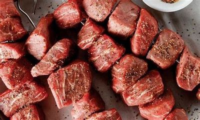 Quincey's Florida Cattle Ranchers Filet Mignon Kabob Meat 1 lb Pack Quincey's Florida Cattle Ranchers Filet Mignon Kabob Meat 1 lb Pack