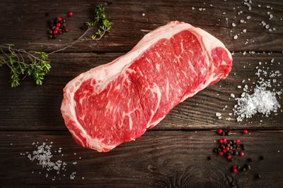Quincey's Florida Cattle Ranchers NY Strip Steak 12-14 Oz