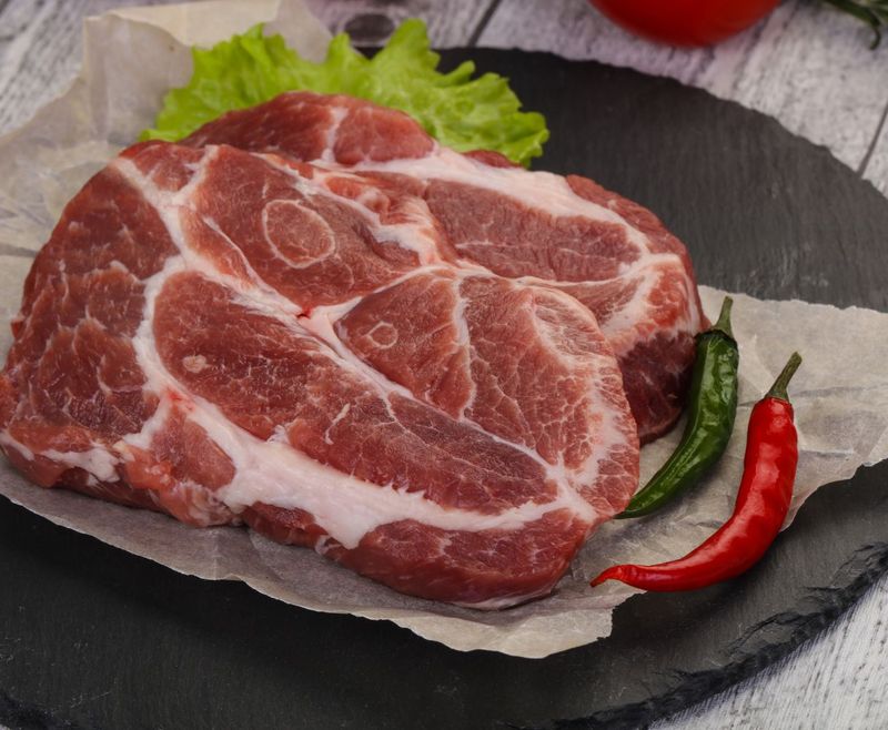 Quincey's Florida Cattle Ranchers Sliced Meaty Neck Bone-Frozen
