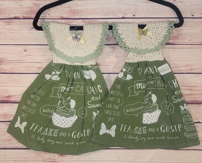 Minnie Mouse Stay Put Tea Towel Crocheted Dresses (set of 2)