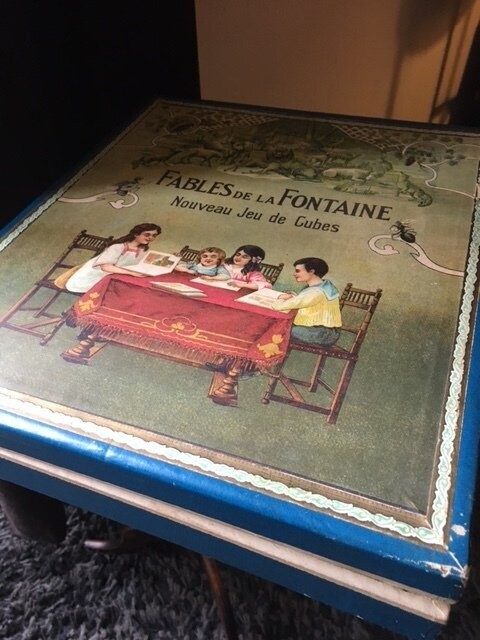 Fables de La Fontaine Jeu de cubes en bois ancien