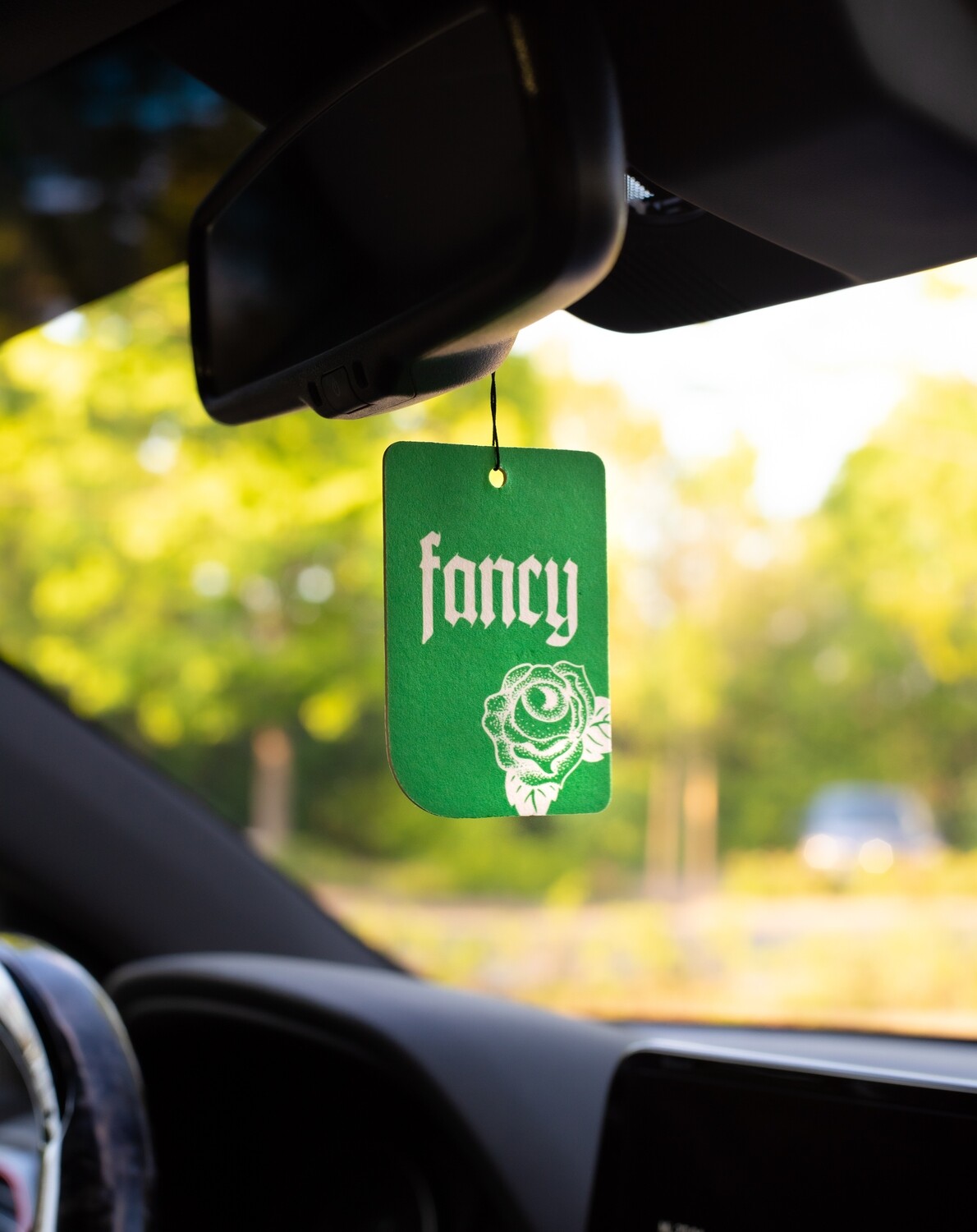 - AIR FRESHENER "ROSE" -