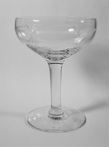 Decorated Coupe, rings, stars, flora, 6 oz