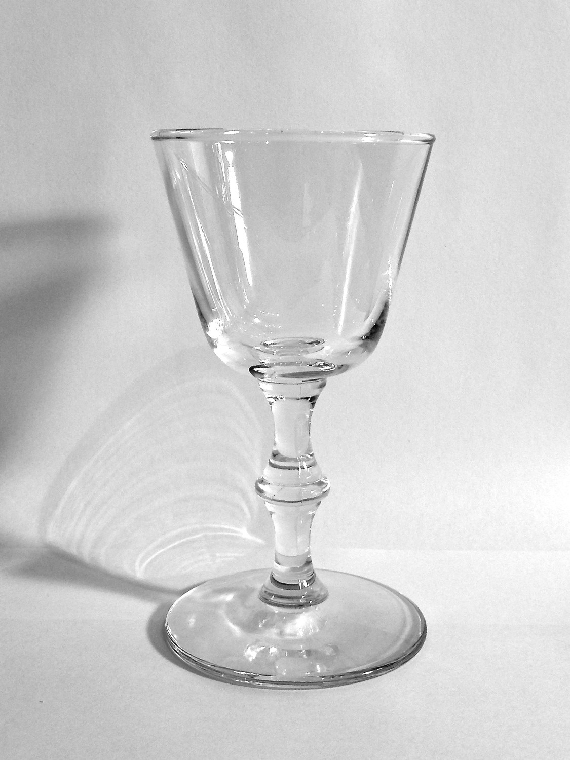 Cocktail, Georgian 4.75 oz