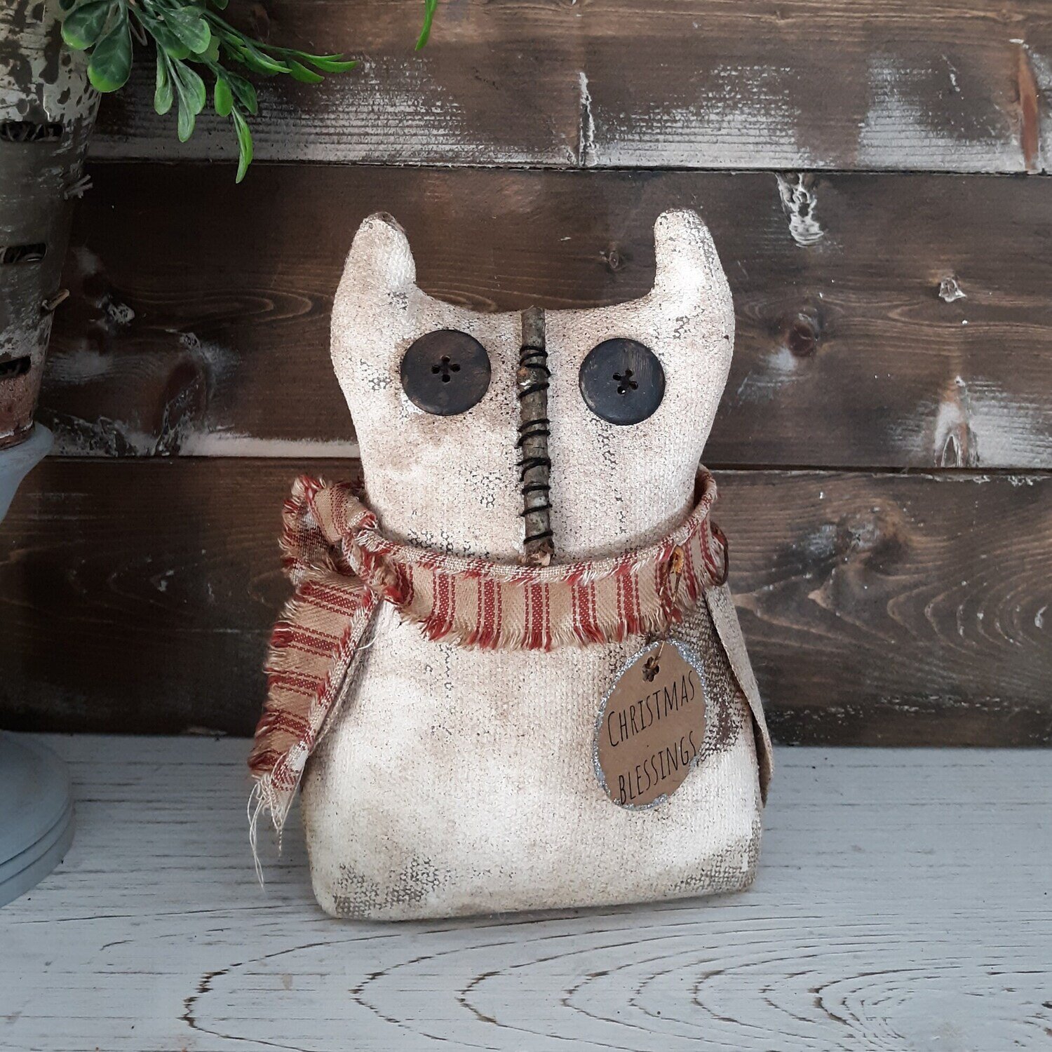 Primitive Christmas Winter Owl