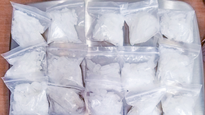 Spackling white meth