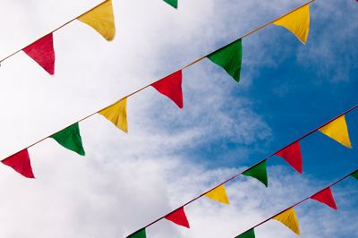Pennant Strings