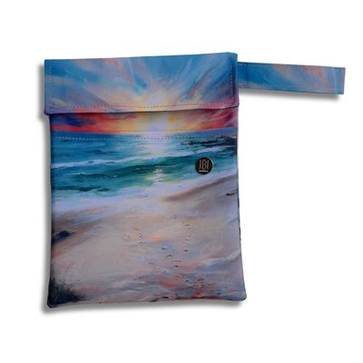 FUNDA PARA LIBROS ECO |LEYENDO EN LA PLAYA  | ANTIFLUIDO ACOLCHADA
