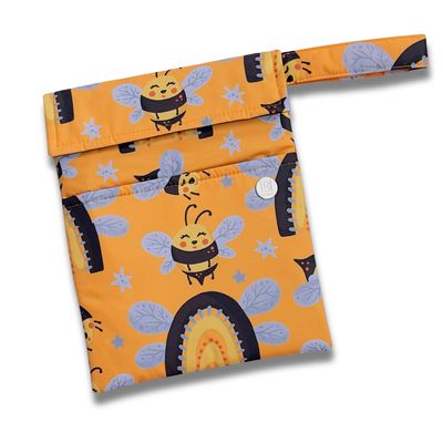 FUNDA PARA LIBROS ECO l COLMENA l ANTIFLUIDO/ACOLCHADO