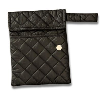 FUNDA PARA LIBROS GOLD |NEGRO | ACOLCHADO/ANTIFLUIDO/ROMBOS