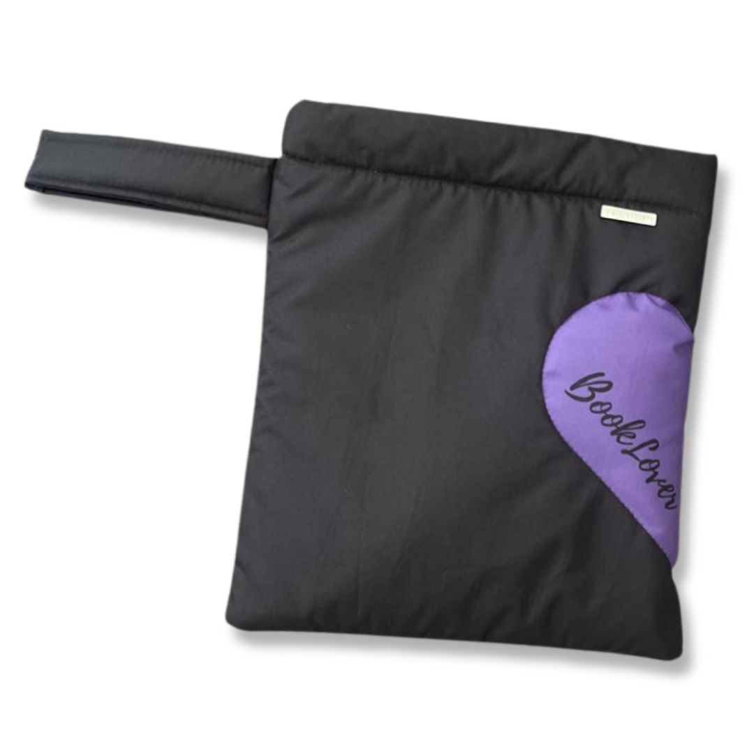 FUNDA PARA LIBROS ECO CORAZÓN ACOLCHADO| LILA BOOKLOVER ANTIFLUIDO FUNDA PARA LIBROS ECO CORAZÓN ACOLCHADO| LILA BOOKLOVER ANTIFLUIDO