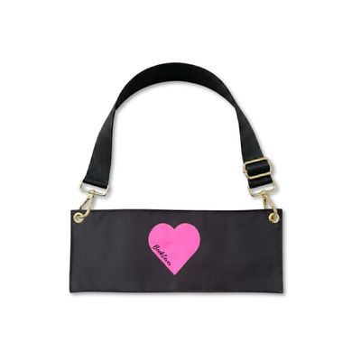 BOOK PURSE | EDICIÓN SELECCIONADA | STRAP + MARCAPÁGINA +ESTUCHE TRANSPARENTE LARGE |CORAZÓN ROSADO BOOK PURSE | EDICIÓN SELECCIONADA | STRAP + MARCAPÁGINA +ESTUCHE TRANSPARENTE LARGE |CORAZÓN ROSADO