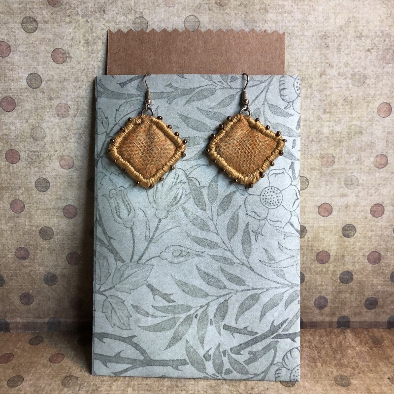 Boucles d'oreilles spirales dorées