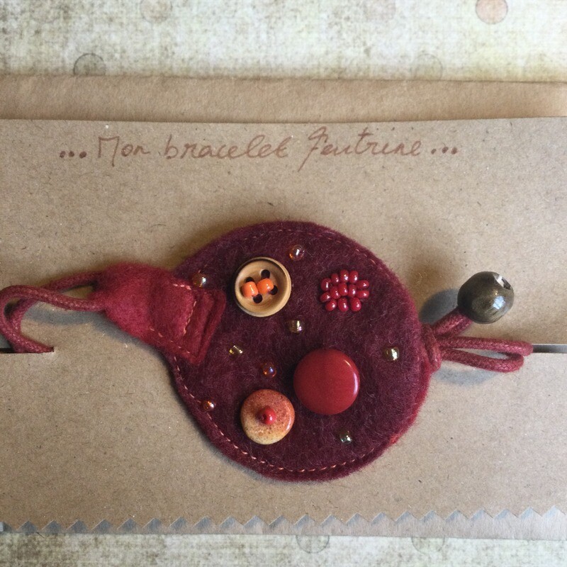 Bracelet bordeaux tagua