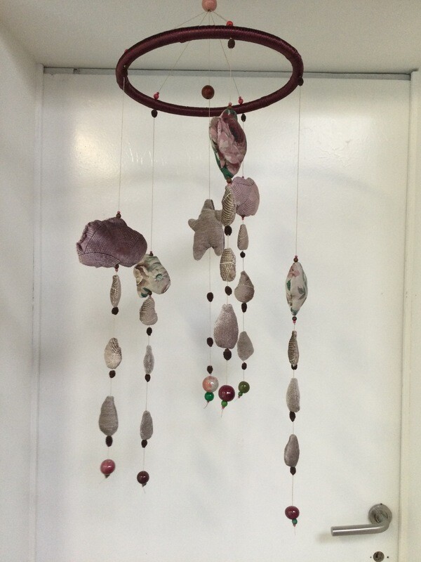 Mobile enfant nuages de fleurs