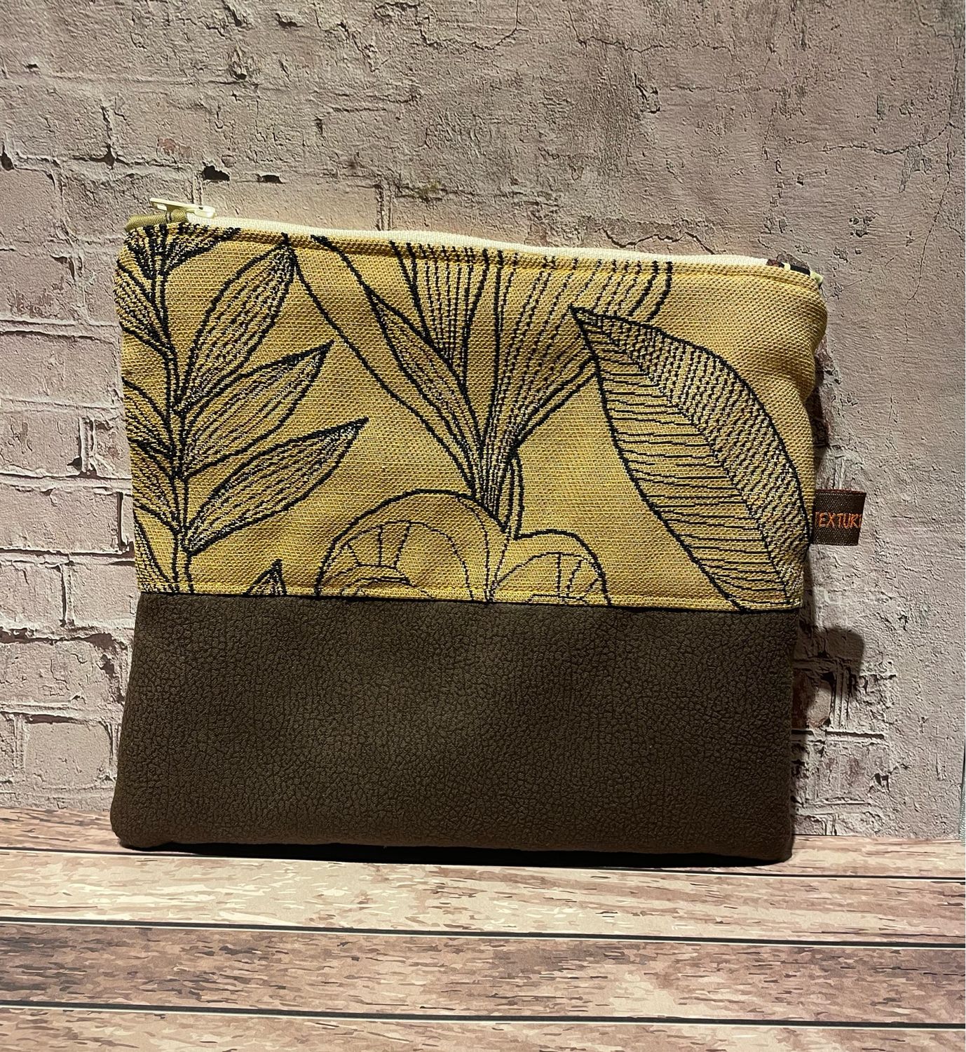 Trousse automne ocre Trousse automne ocre