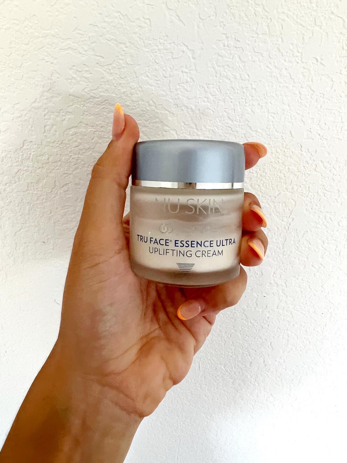 Uplifting Anti-aging Cream