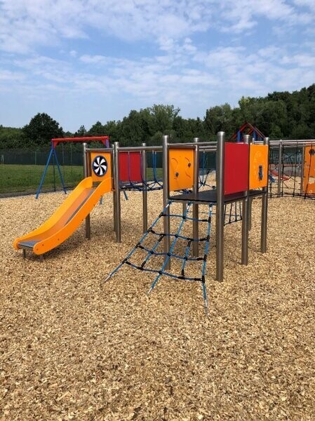 Jeu Multi tours Tous Petits -  Aire de Jeux conforme EN1176