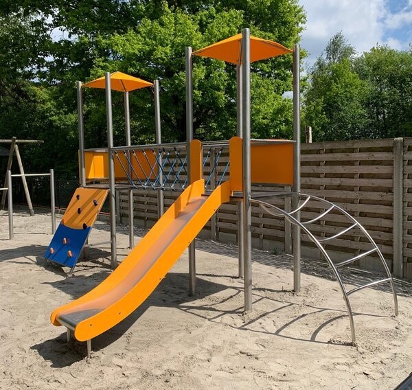 Jeu Multi tours en Acier Inoxydable -  Aire de Jeux conforme EN1176