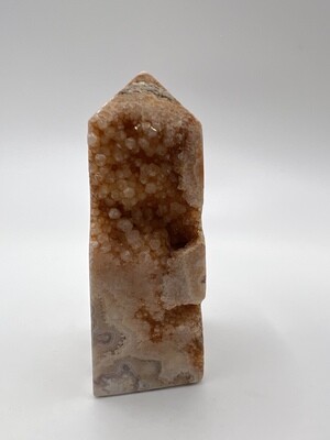 Lace Agate tower