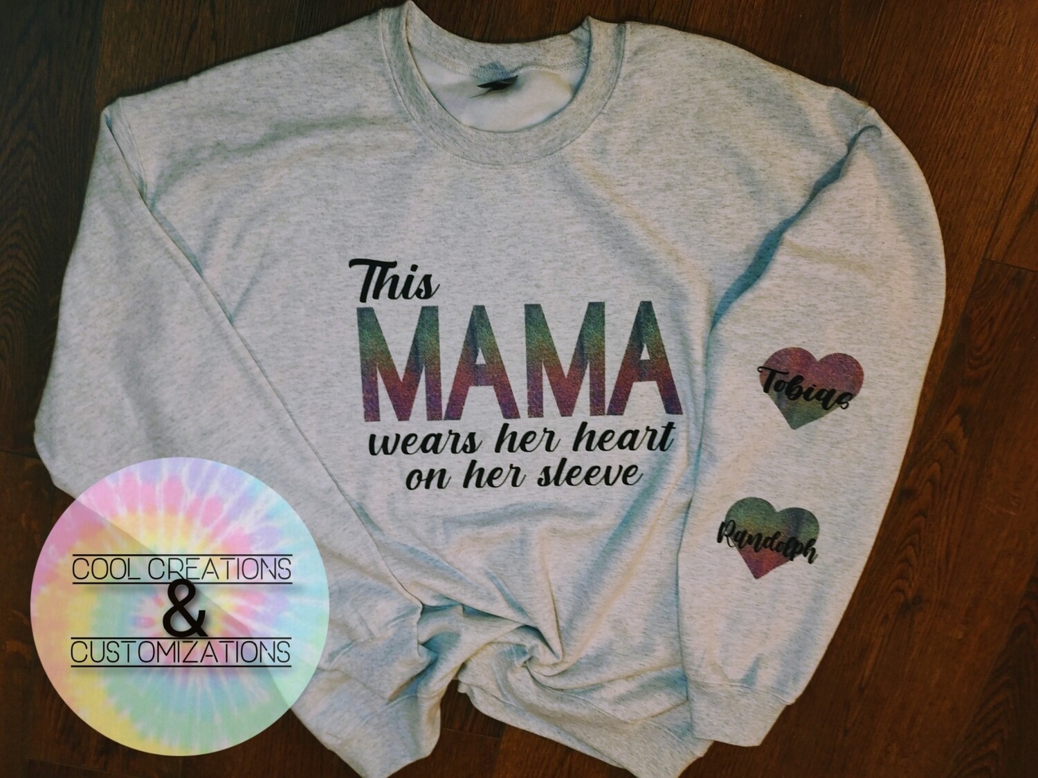 "This mama wears her heart on her sleeve" crewneck