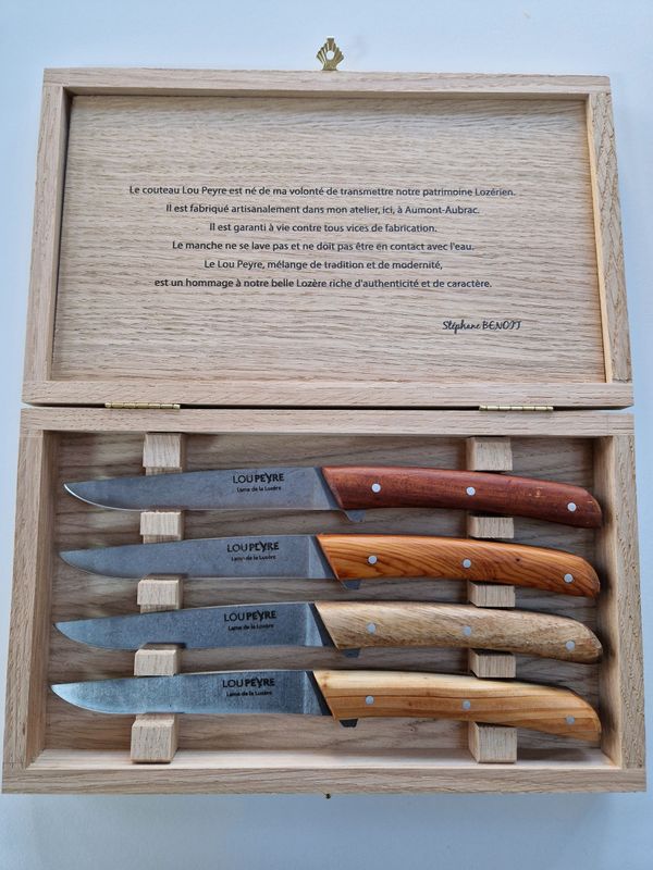 Coffrets de 4 Lou Peyre de table en bois panachés