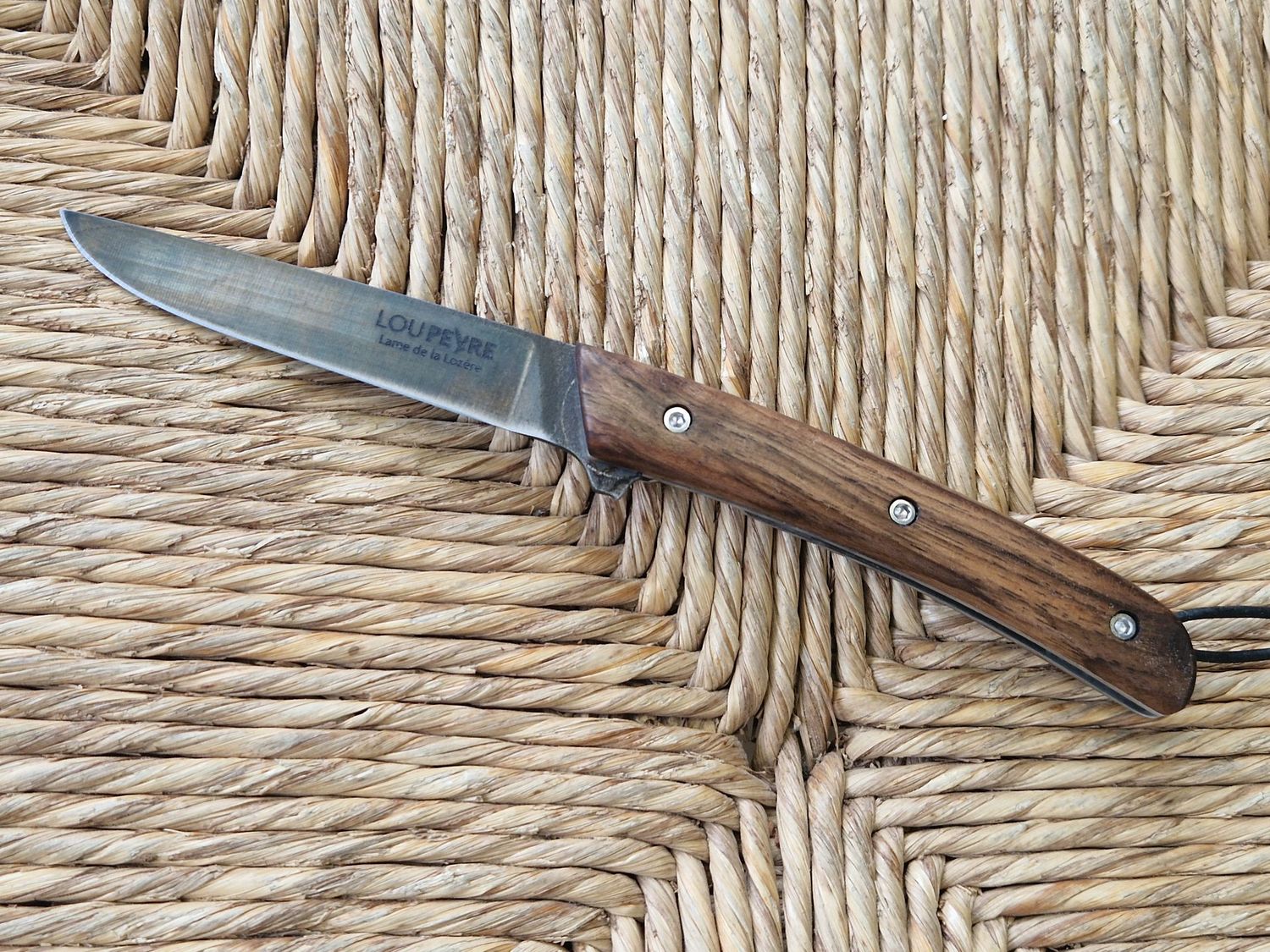 Noyer de Lozère/Lame en acier au carbone/Gaucher/PM