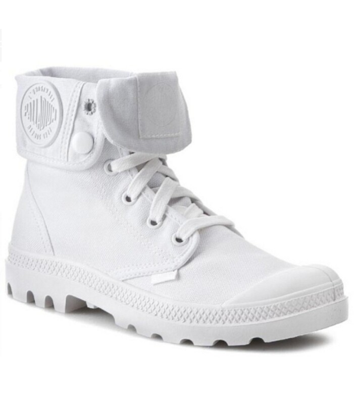 PALLADIUM WHITE BAGGY CANVAS BOOTS